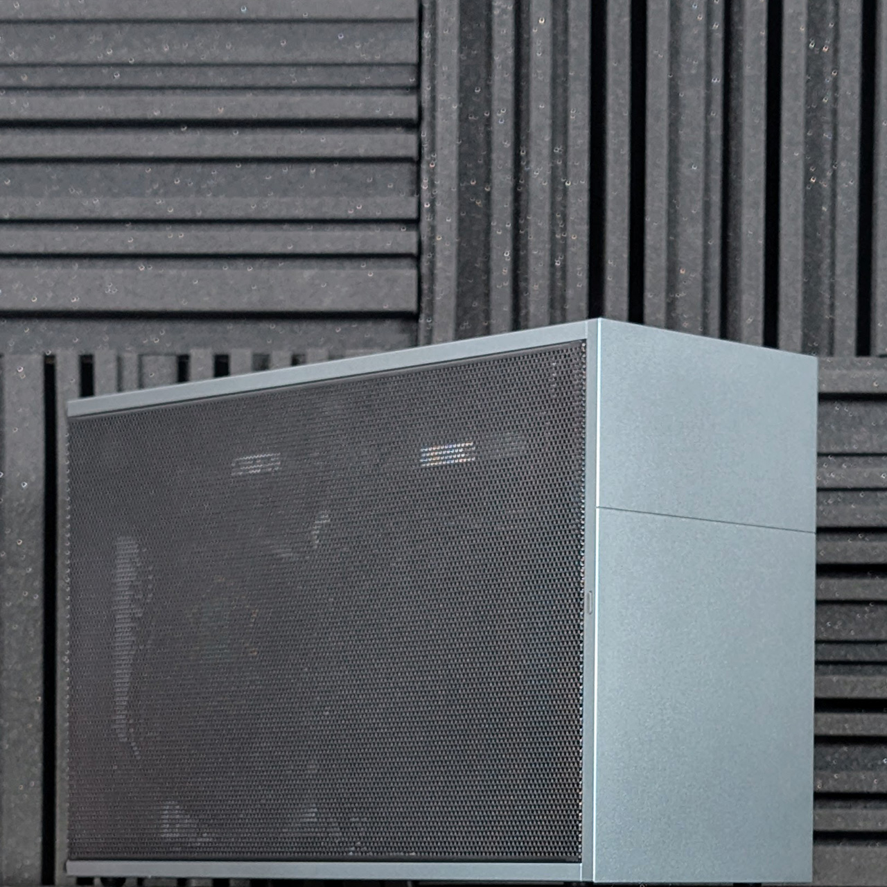 ncase-formd-t1-v2.5-gunmetal-custom-prebuilt-sff-mini-itx-gaming-pc-closeup ncase formd t1 v2.5 gunmetal custom prebuilt sff mini itx gaming pc closeup